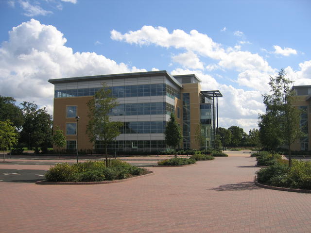 David Stowell / Birmingham Business Park / CC BY-SA 2.0